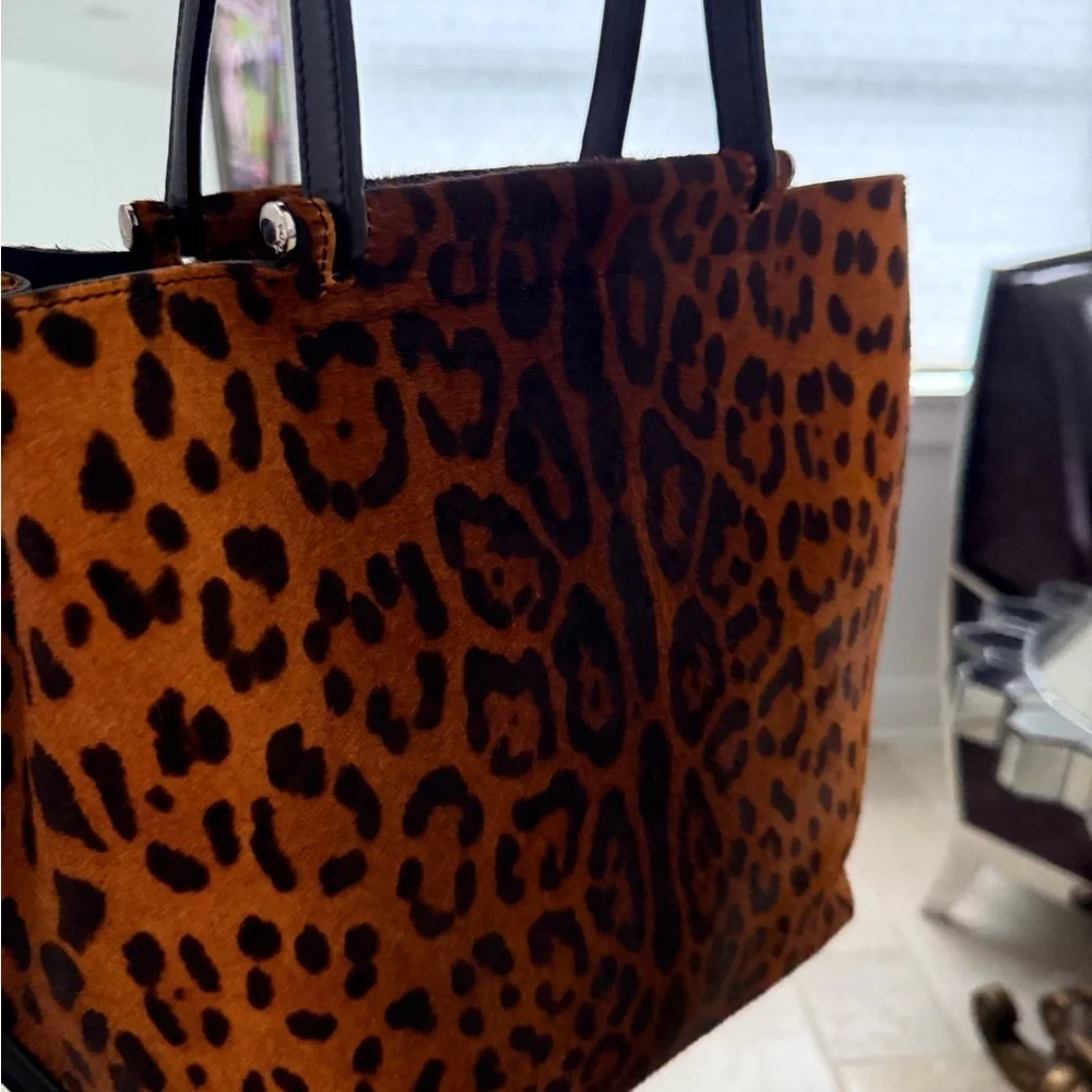 RARE NWOT TOD'S Leopard Print Calf Hair Shoulder Bag